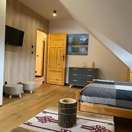 木屋 Pod Groniem *